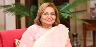 سینئر اداکارہ و ہدایتکارہ سنگیتا نے تیسری شادی کا انکشاف کردیا