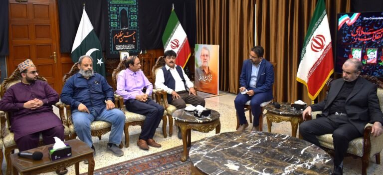 Pakistan Delegation Meets Iranian Consul General in Karachi