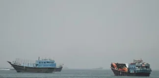 Oil Returns to Pre-War Levels as Hormuz Shipping Recovers, US Reassures Gulf Allies