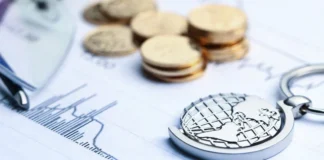 Bitcoin Holds Above $62K Amid Economic Data, Tax Rules, and Capital Flows