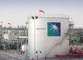 Saudi Arabia Unveils Biggest Oil Price Cut in Decades