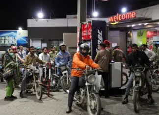 Govt increases petroleum dealers’ margin to Rs9.98 per litre