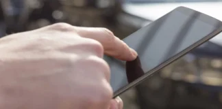 Car shortage hampers ride-hailing services